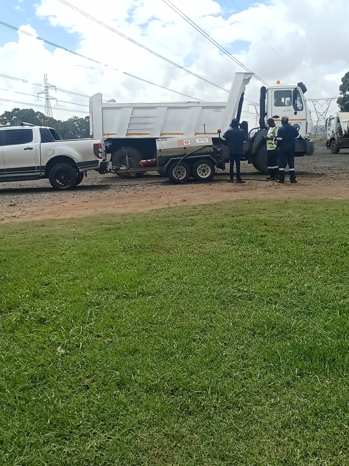 Wenzekahle crew and truck on site in Mpumalanga